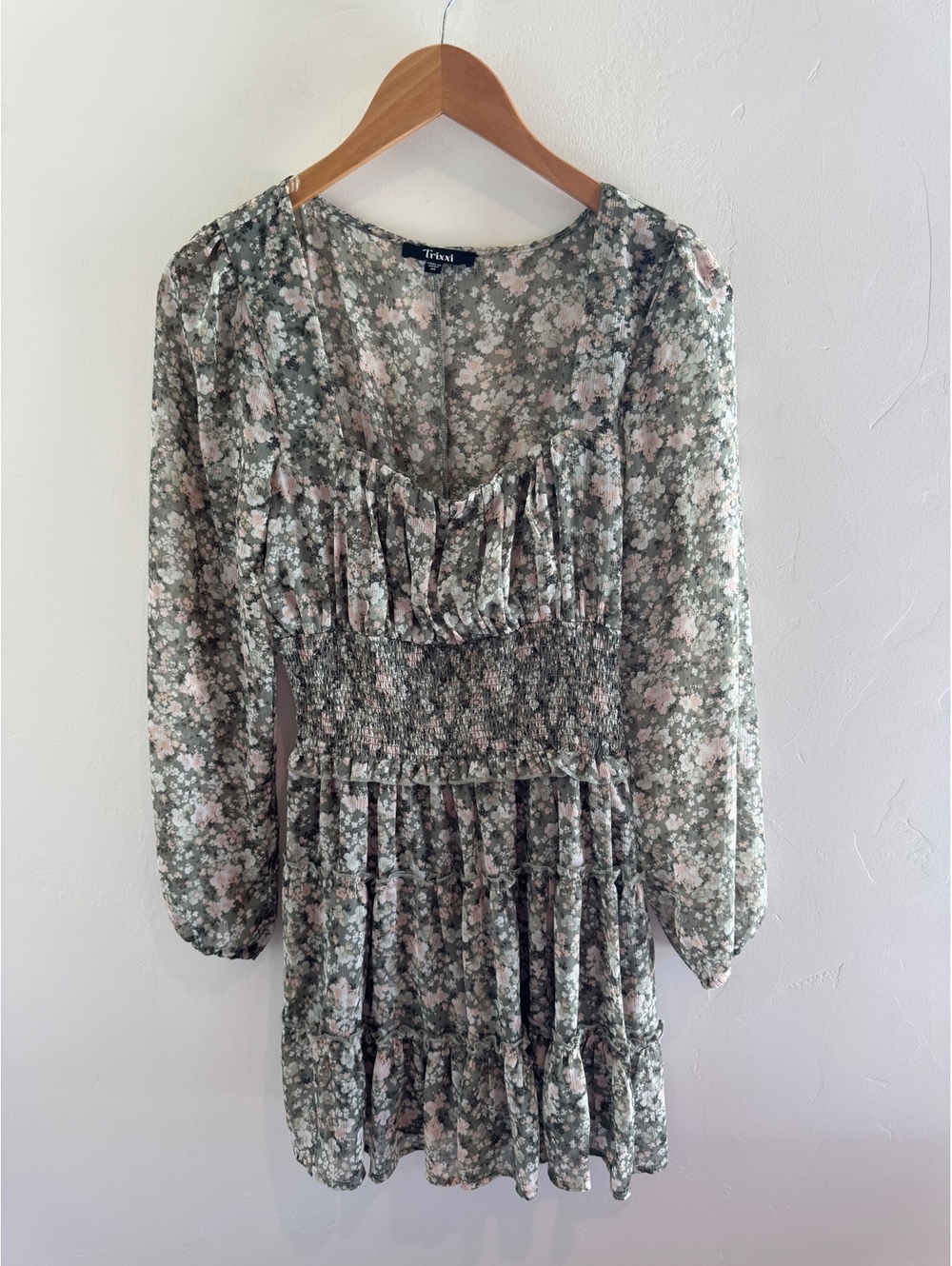 Trixxi Floral Smocked Waist Mini Dress Size Medium